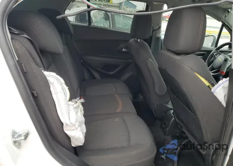 2017 Chevrolet Trax 1Lt z USA, uszkodzony, nr VIN 3GNCJPSB9HL143360